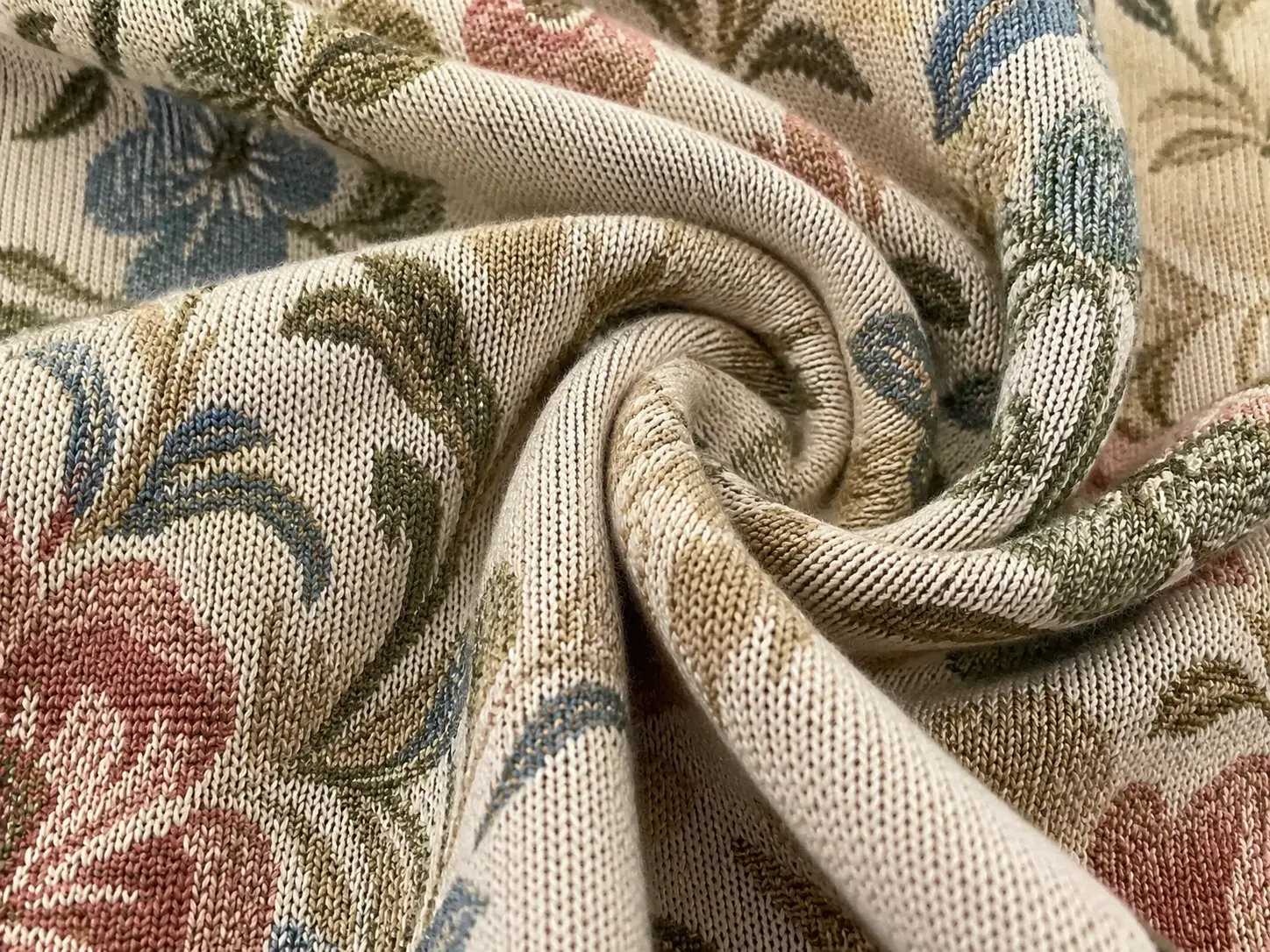 Floral Jacquard Knit Fabric